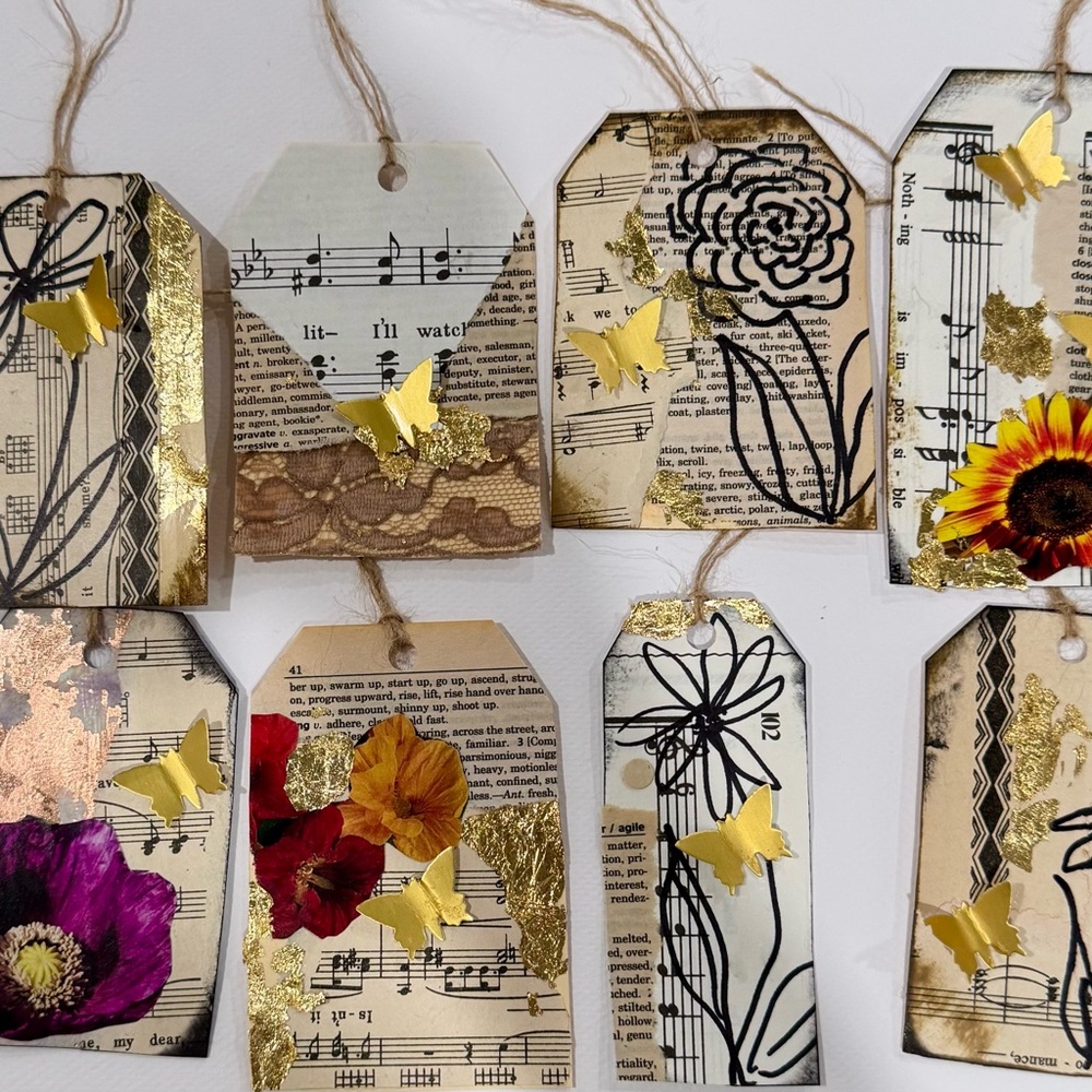 8 Vintage papers collage tags